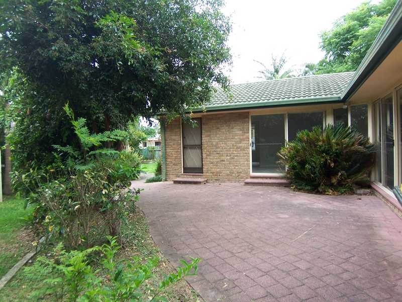22 Wirruna Drive, Ocean Shores NSW 2483