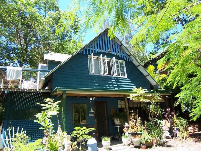 9 Namoi Glen, Ocean Shores NSW 2483