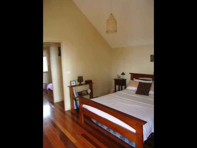 20 Jarrah Crescent, Ocean Shores NSW 2483