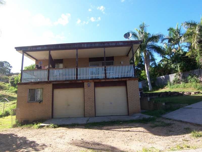 16 Coomburra Crescent, Ocean Shores NSW 2483
