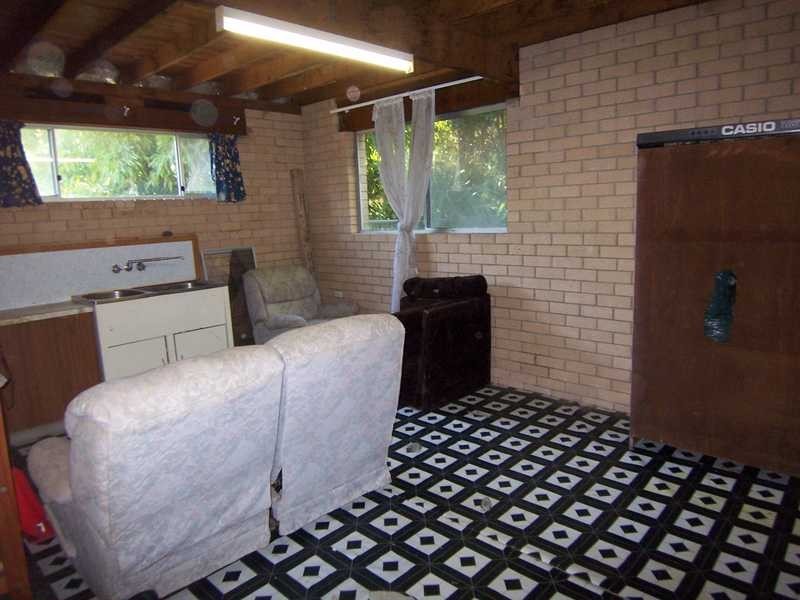 16 Coomburra Crescent, Ocean Shores NSW 2483
