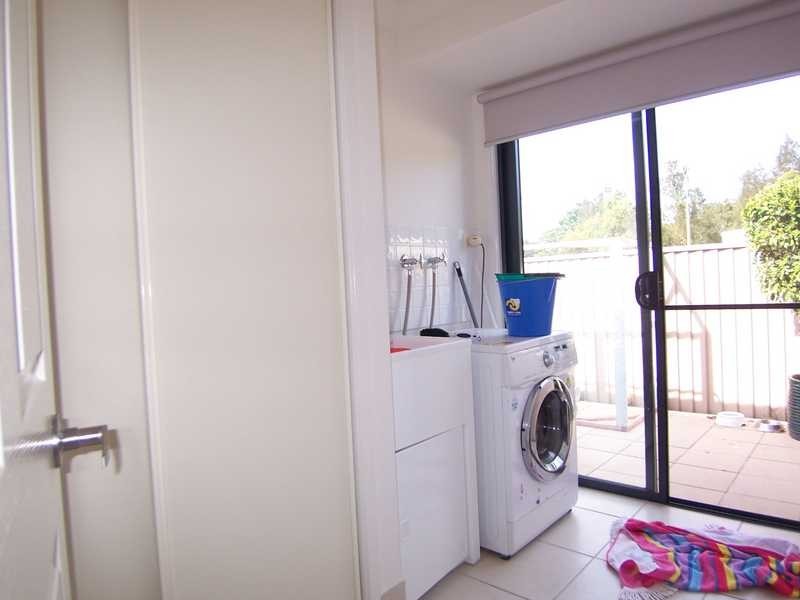 1/54 Rajah Road, Ocean Shores NSW 2483