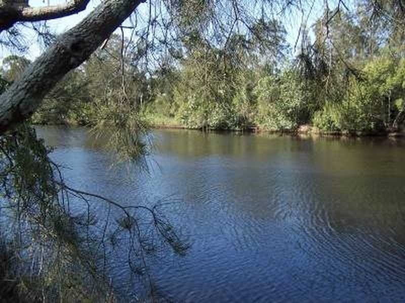 5 Elizabeth Avenue, South Golden Beach NSW 2483