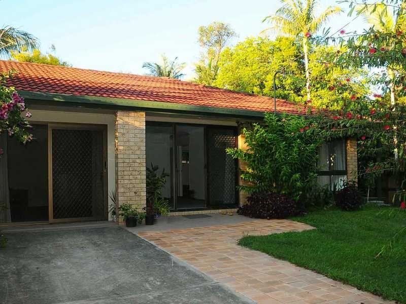 2/14 Elizabeth Avenue, South Golden Beach NSW 2483