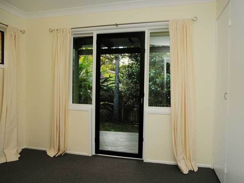 2/14 Elizabeth Avenue, South Golden Beach NSW 2483