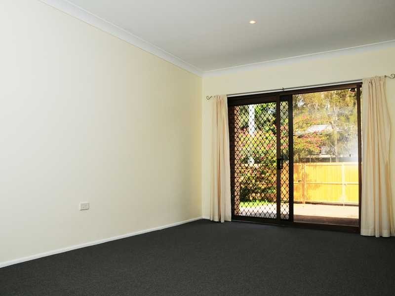 2/14 Elizabeth Avenue, South Golden Beach NSW 2483