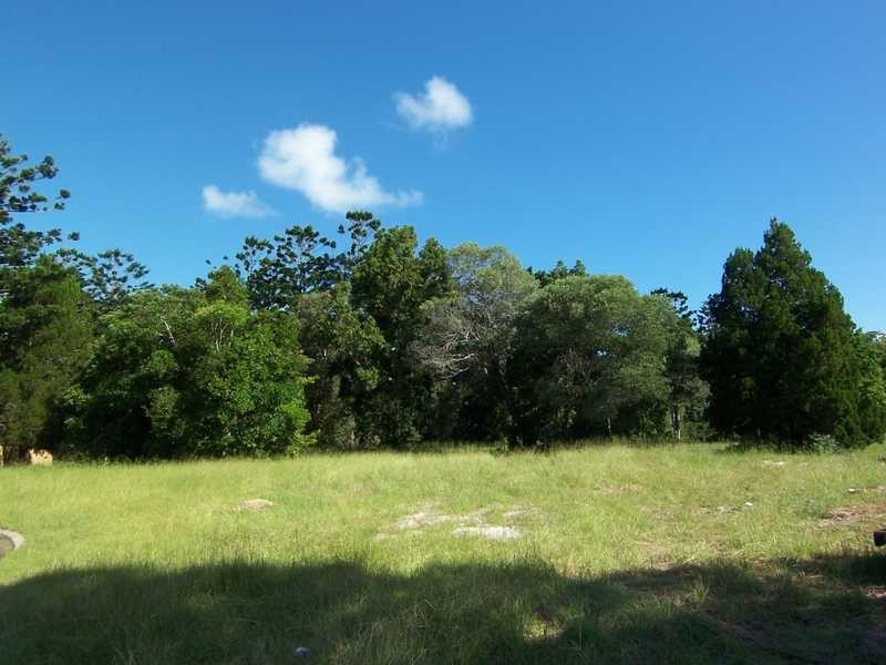 4 Gara Court, Ocean Shores NSW 2483