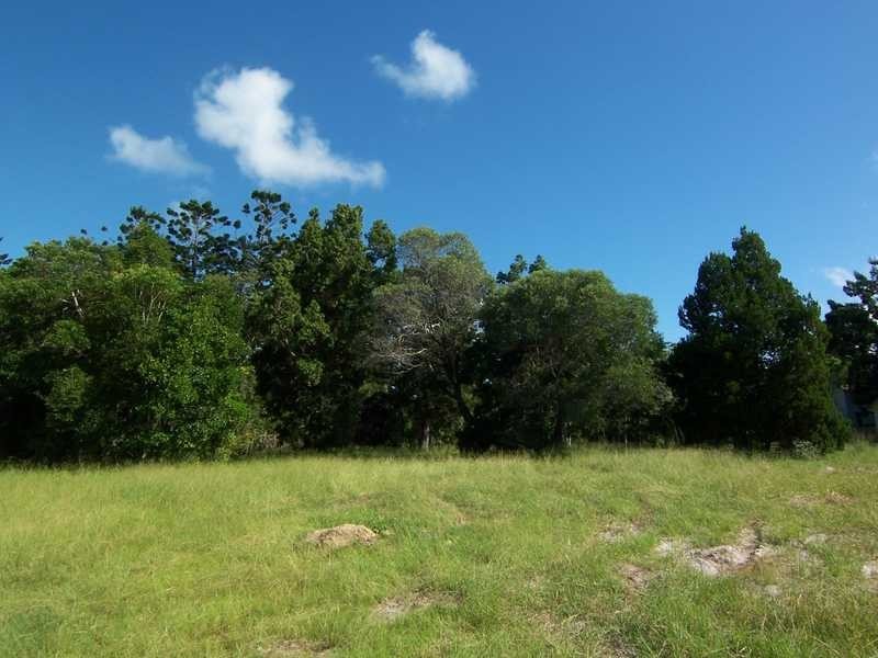 4 Gara Court, Ocean Shores NSW 2483