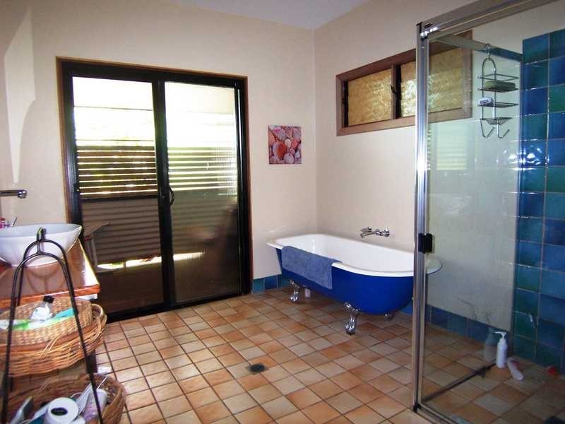 7 Canowindra Court, South Golden Beach NSW 2483