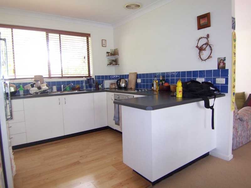 8 Natan Court, Ocean Shores NSW 2483