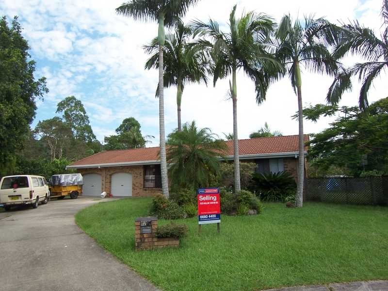 20 Tindarra Way, Ocean Shores NSW 2483