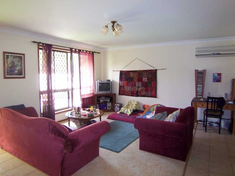 20 Tindarra Way, Ocean Shores NSW 2483