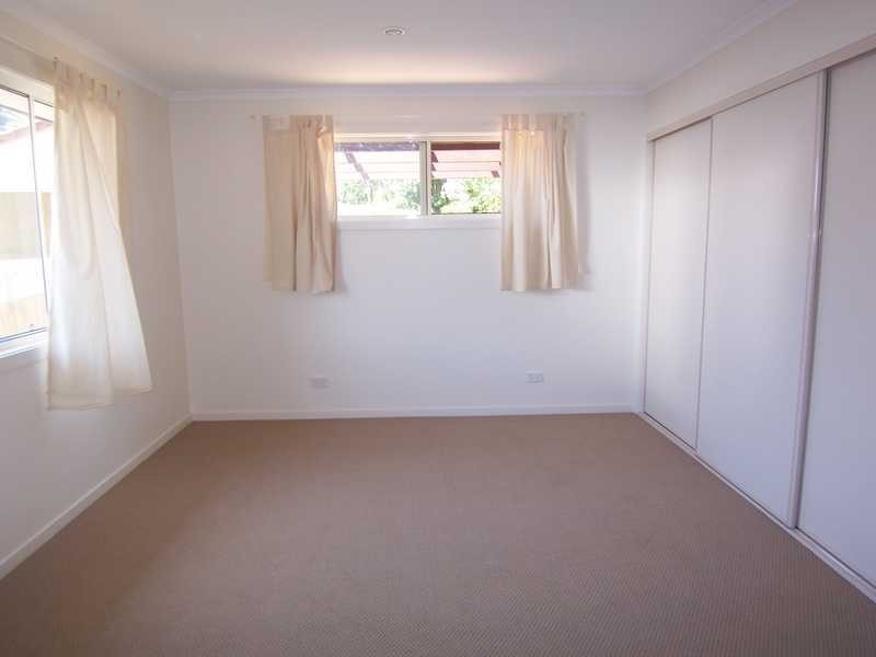 19B Coomburra Crescent, Ocean Shores NSW 2483