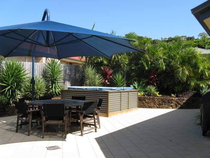 4 Glendale Crescent, Ocean Shores NSW 2483