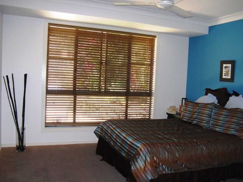 4 Glendale Crescent, Ocean Shores NSW 2483