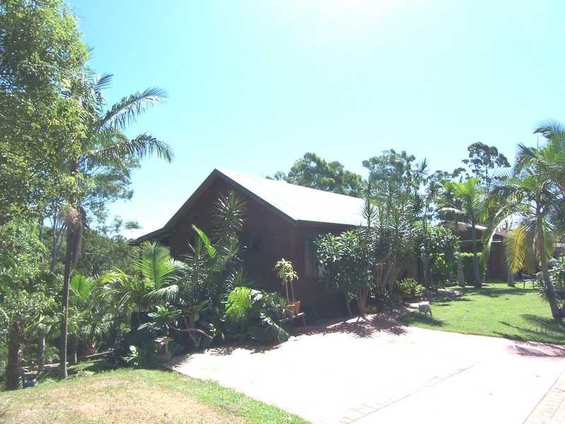 30 Matong Drive, Ocean Shores NSW 2483