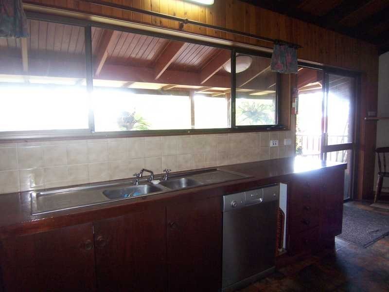 20 Warrambool Road, Ocean Shores NSW 2483