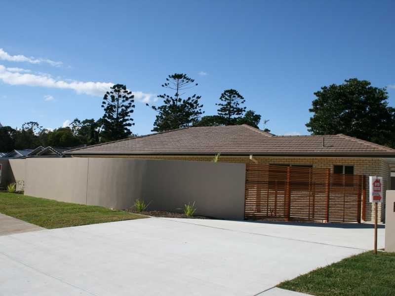 52A Rajah Road, Ocean Shores NSW 2483