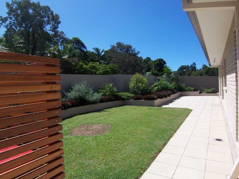 52A Rajah Road, Ocean Shores NSW 2483