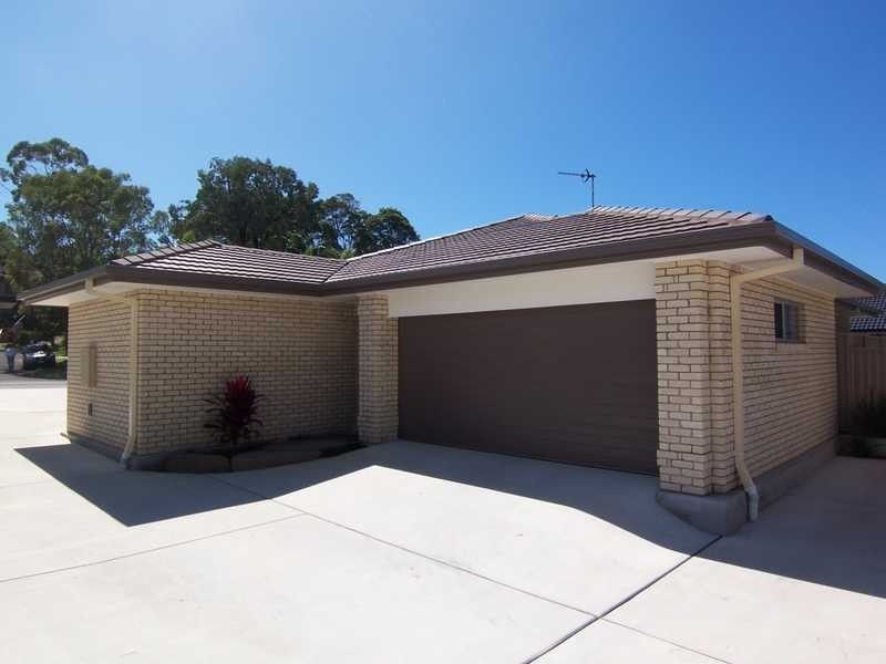 52A Rajah Road, Ocean Shores NSW 2483