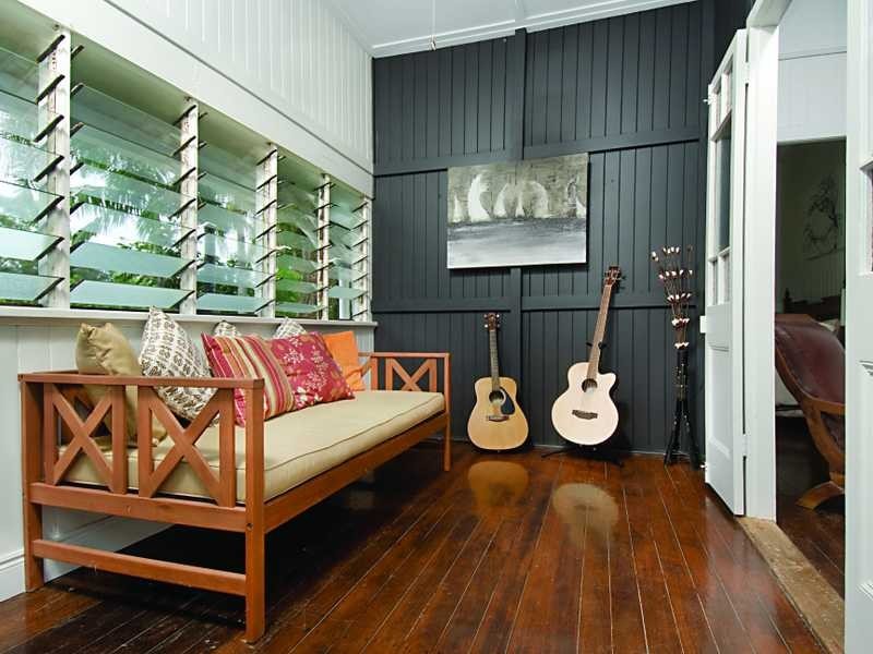 99 Balemo Drive, Ocean Shores NSW 2483