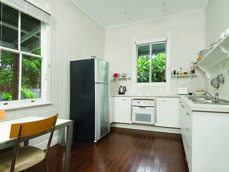 99 Balemo Drive, Ocean Shores NSW 2483