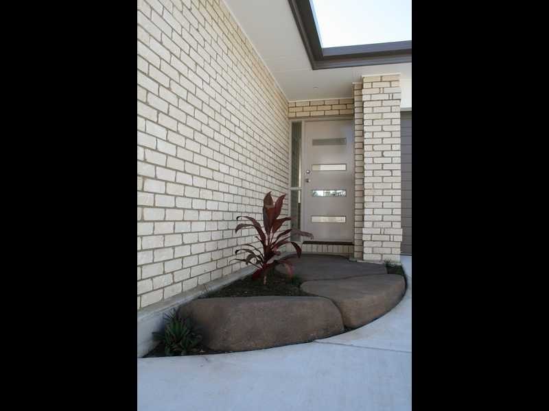 52B Rajah Road, Ocean Shores NSW 2483
