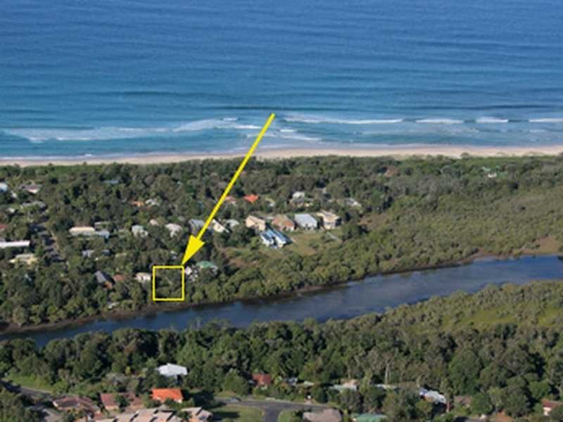 8 Short Street, New Brighton NSW 2483