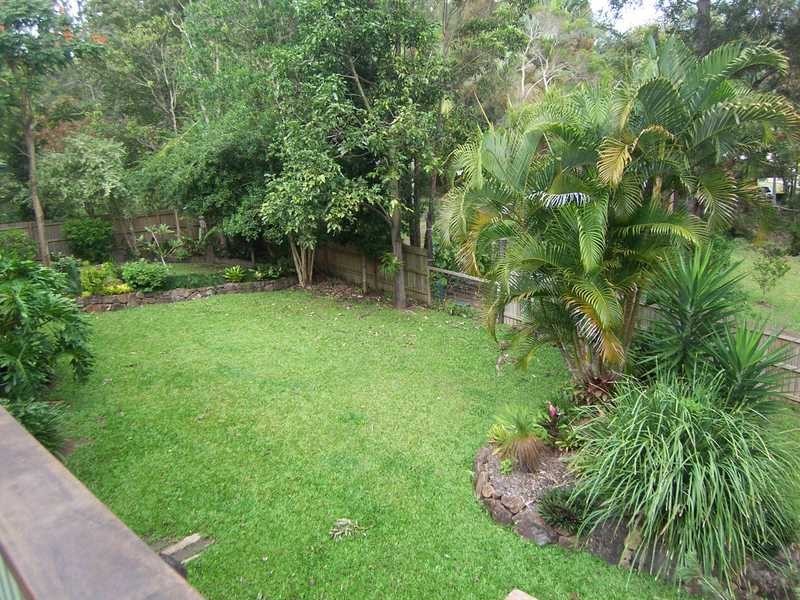 8 Yungarup Place, Ocean Shores NSW 2483