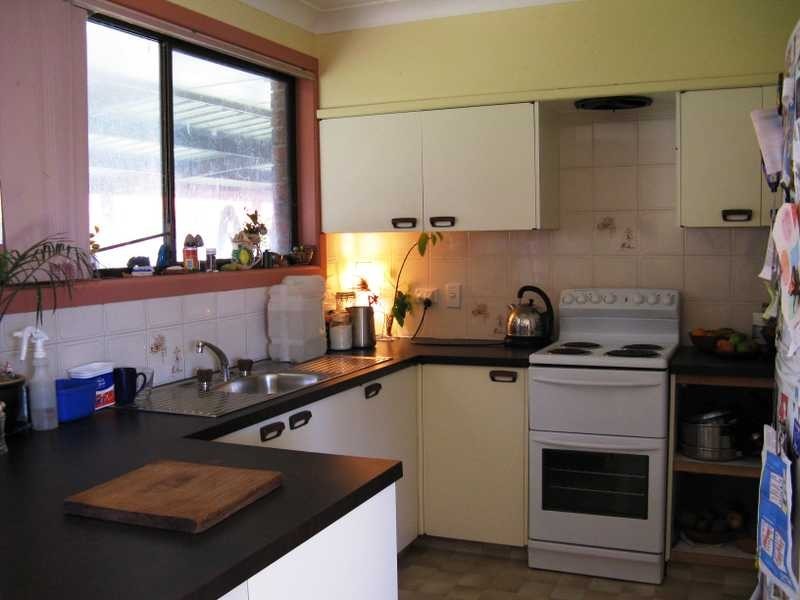 1 Reka Way, Ocean Shores NSW 2483
