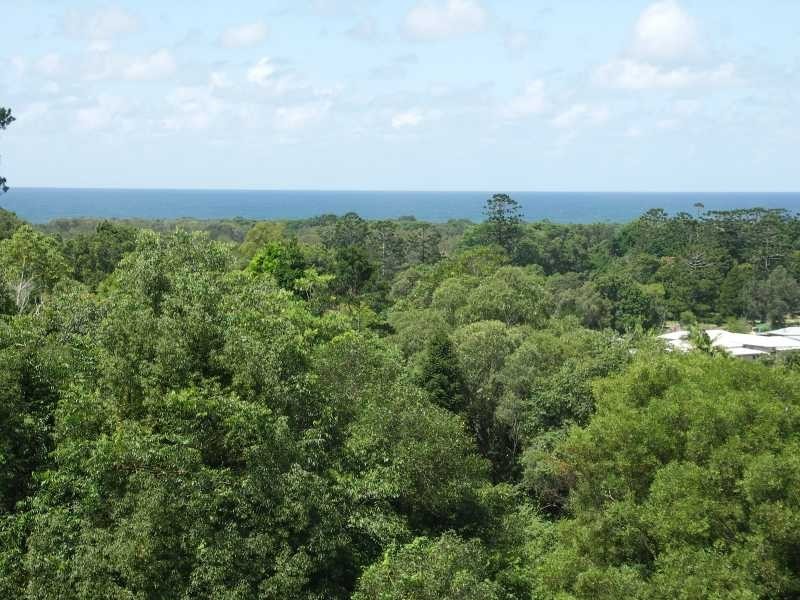 4 Goolara Court, Ocean Shores NSW 2483