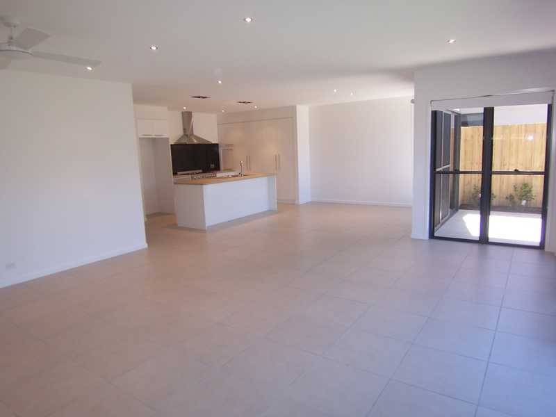 6B Hart Court, Ocean Shores NSW 2483