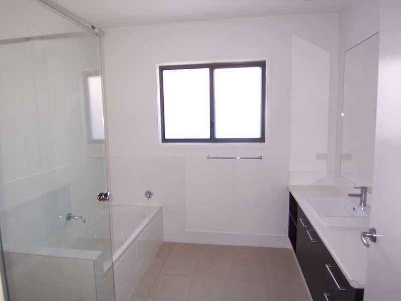 6B Hart Court, Ocean Shores NSW 2483