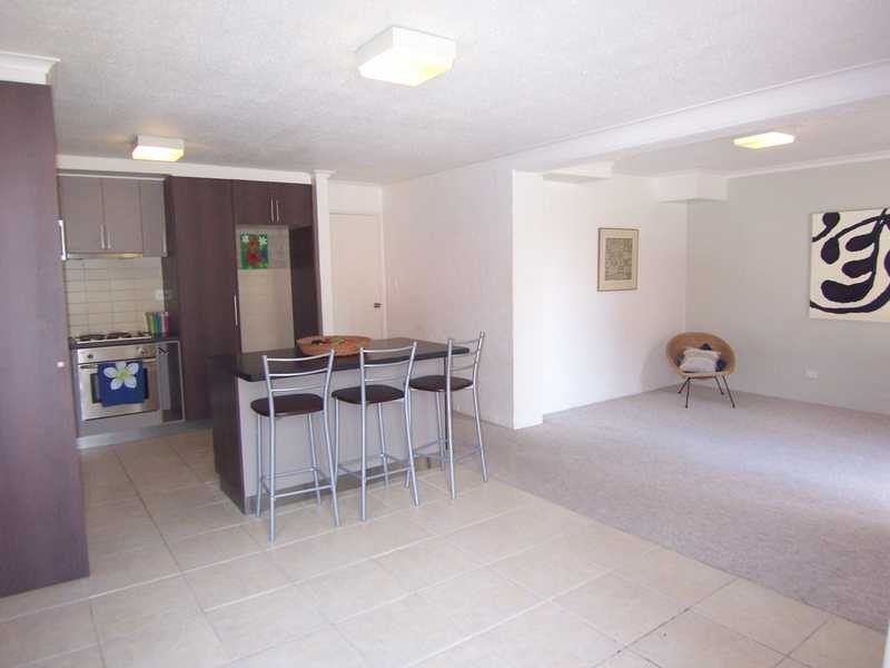Unit/2 / 4 Durroon Court, Ocean Shores NSW 2483