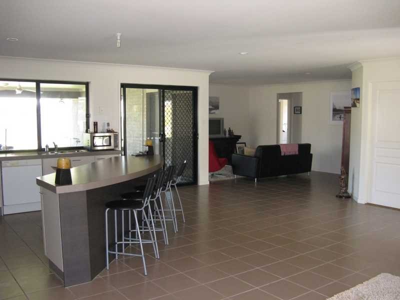 5 Palmer Avenue, Ocean Shores NSW 2483