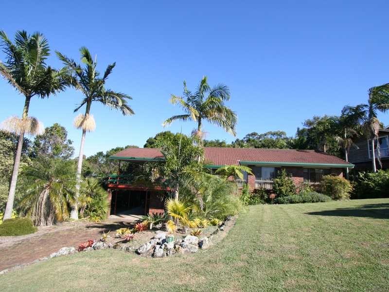 7 Yengarie Way, Ocean Shores NSW 2483