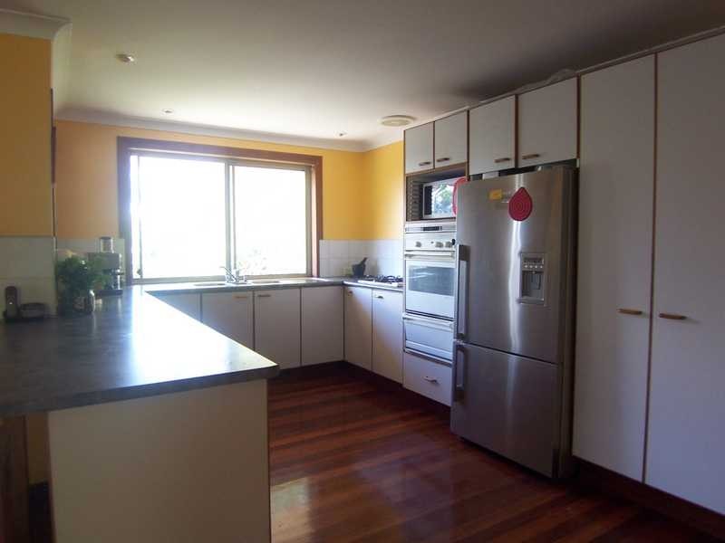 2 Nelshaby Court, Ocean Shores NSW 2483