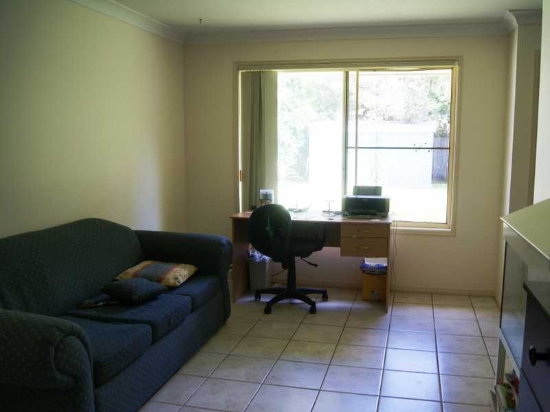 5 Eloura Court, Ocean Shores NSW 2483