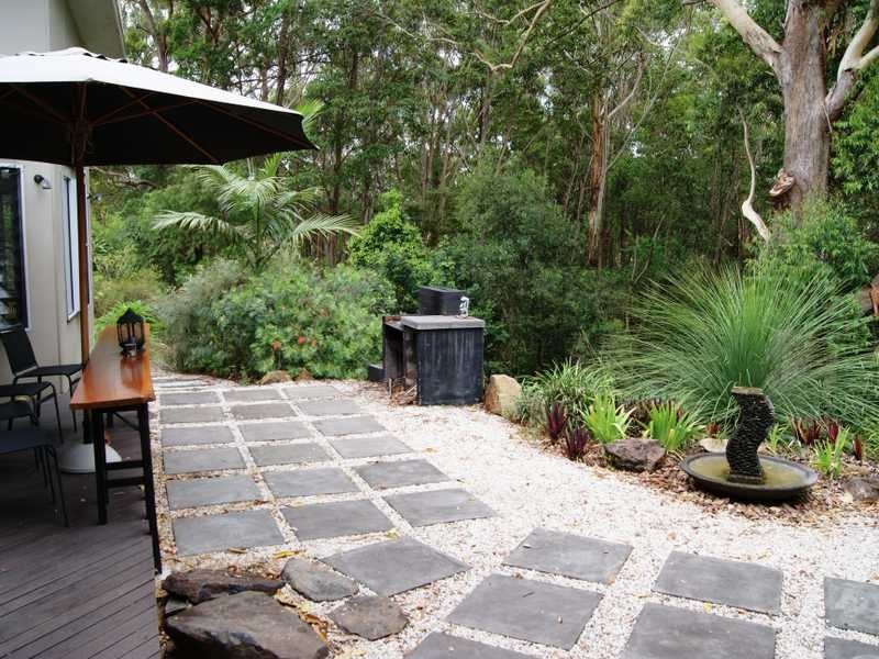 25 Flinders Way, Ocean Shores NSW 2483