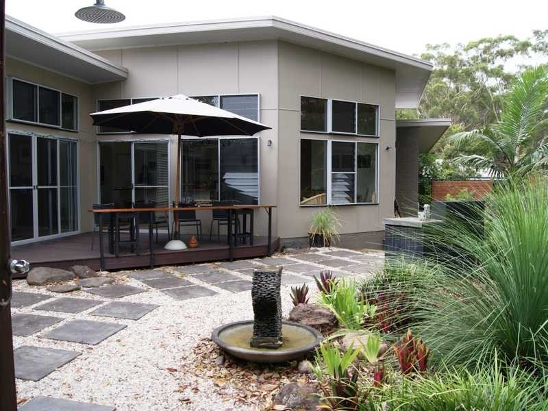 25 Flinders Way, Ocean Shores NSW 2483