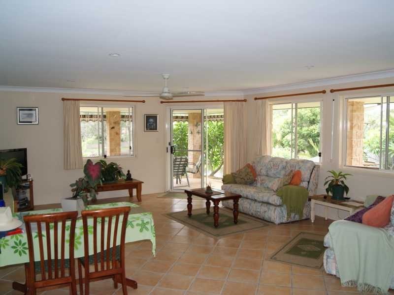 7 Konda Court, Ocean Shores NSW 2483