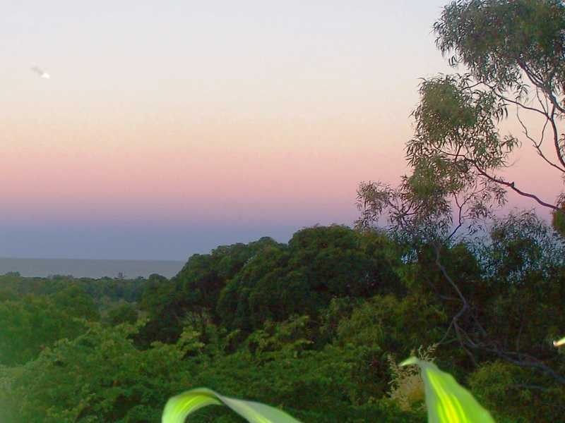 2 Katya Court, Ocean Shores NSW 2483