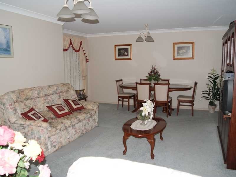 2 Bian Court, Ocean Shores NSW 2483