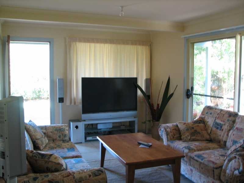 13 Rangal Road, Ocean Shores NSW 2483