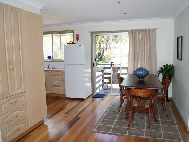 12 Rajah Road, Ocean Shores NSW 2483