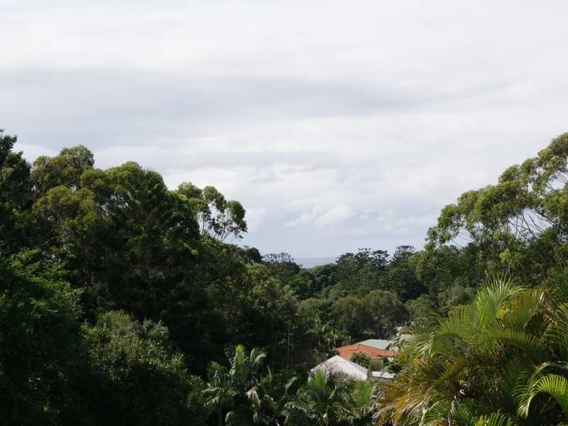 12 Rajah Road, Ocean Shores NSW 2483