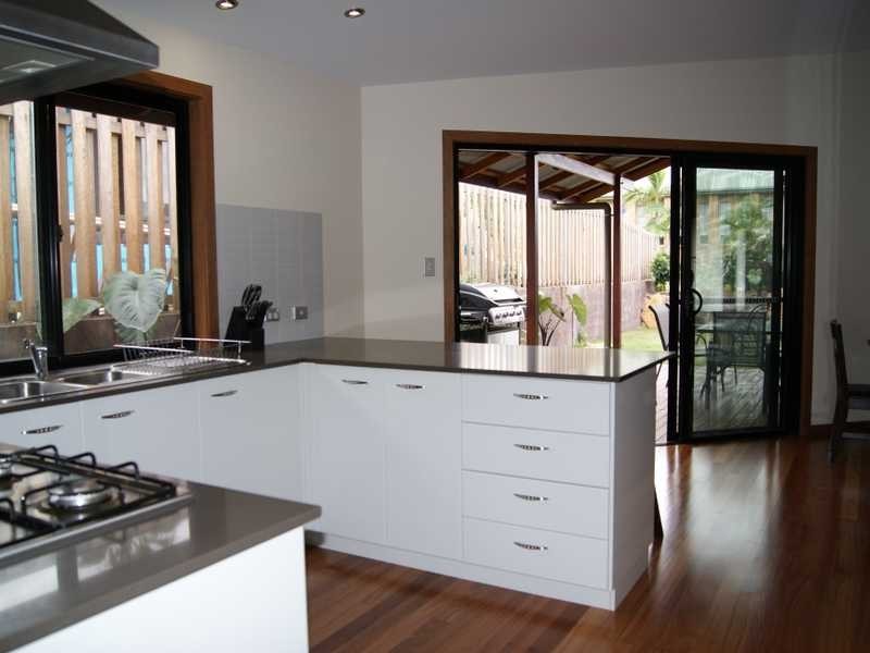 7 Shara Boulevarde, Ocean Shores NSW 2483