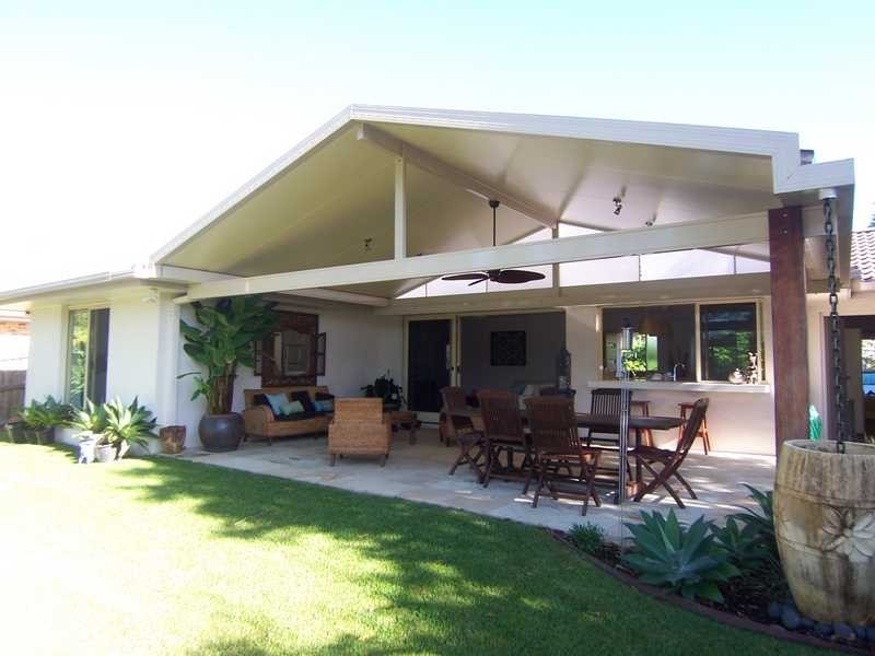 30 Natan Court, Ocean Shores NSW 2483