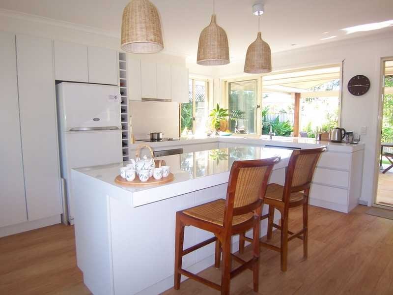 30 Natan Court, Ocean Shores NSW 2483