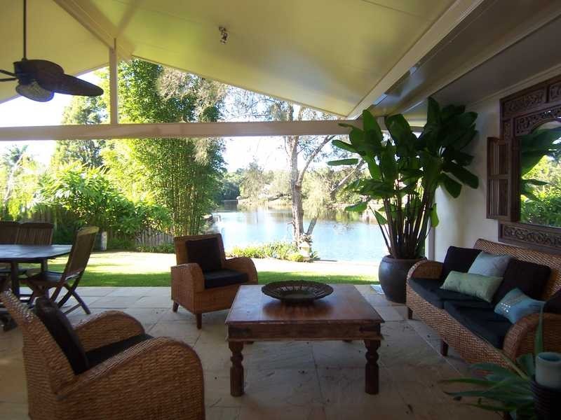 30 Natan Court, Ocean Shores NSW 2483